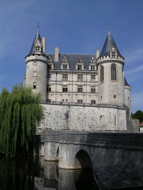 Castelo de La Rochefoucauld (Francia)